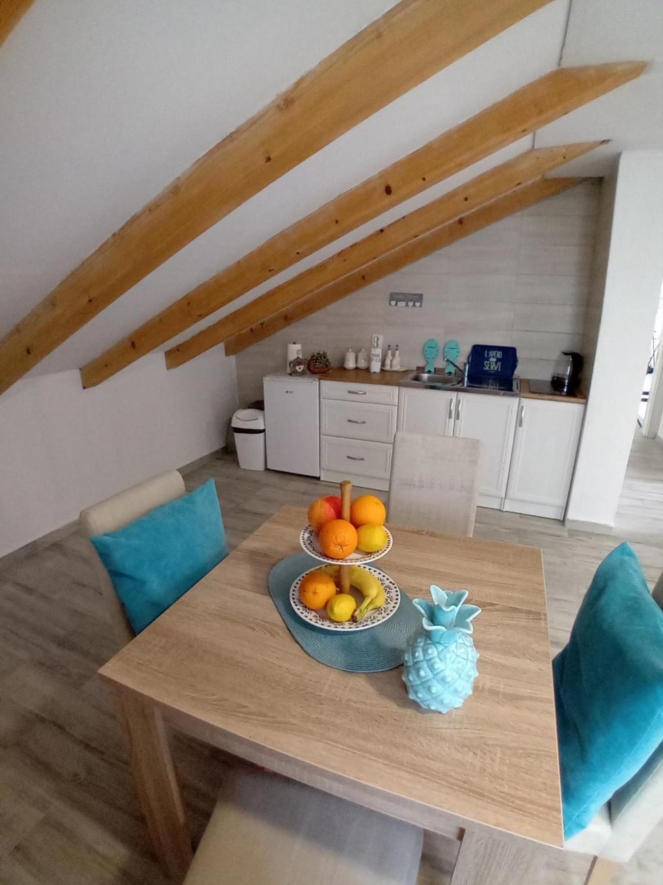 Kiwi Apartments Budva Eksteriør bilde