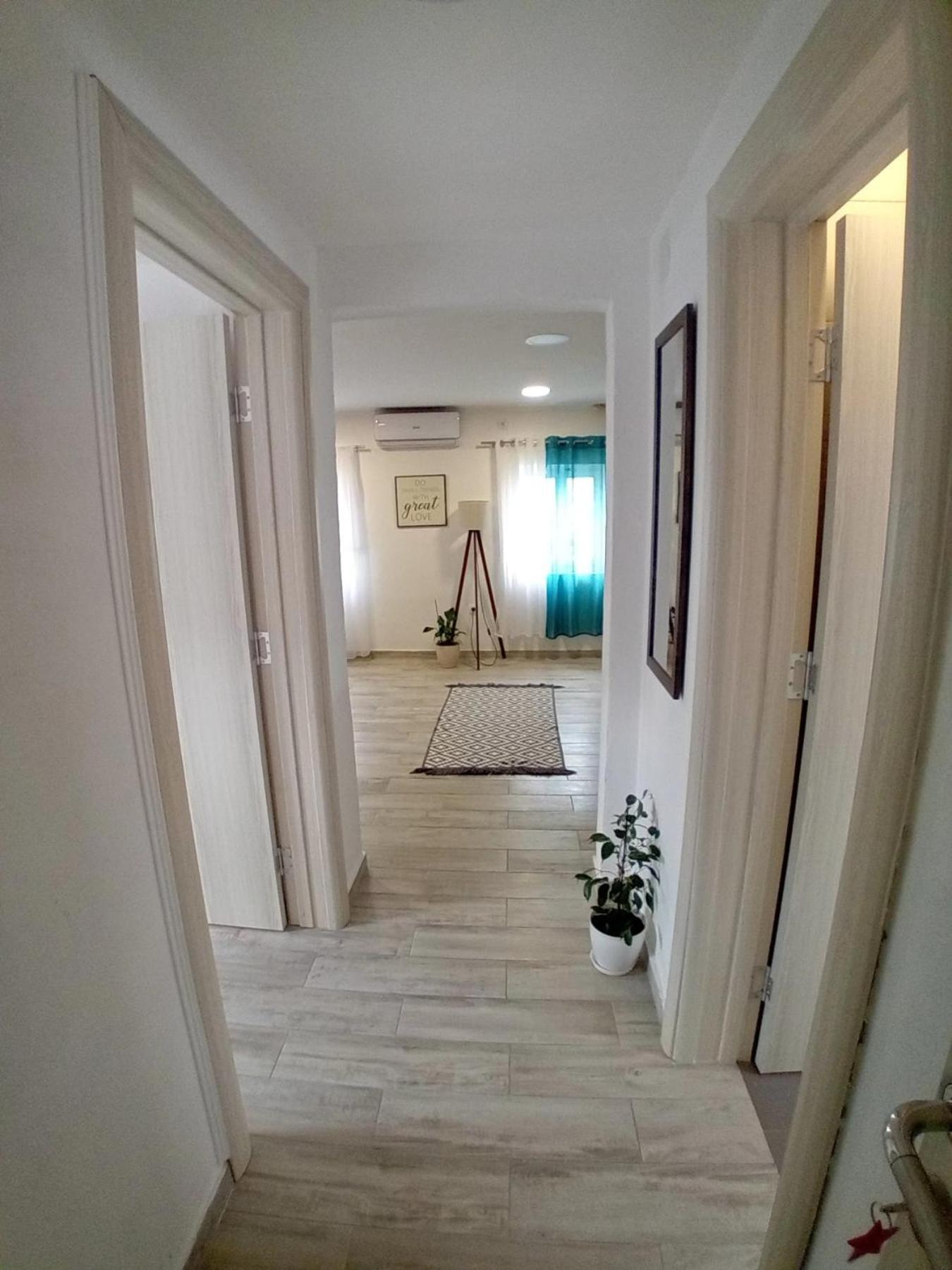 Kiwi Apartments Budva Eksteriør bilde