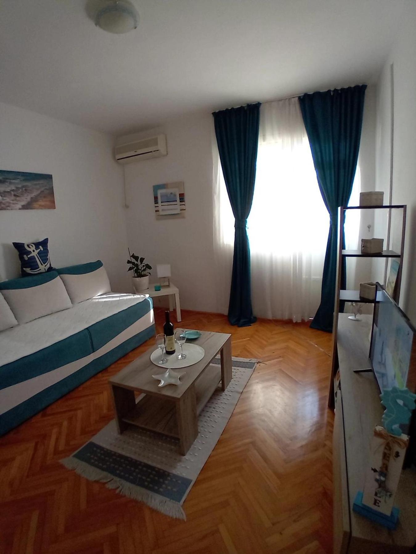Kiwi Apartments Budva Eksteriør bilde