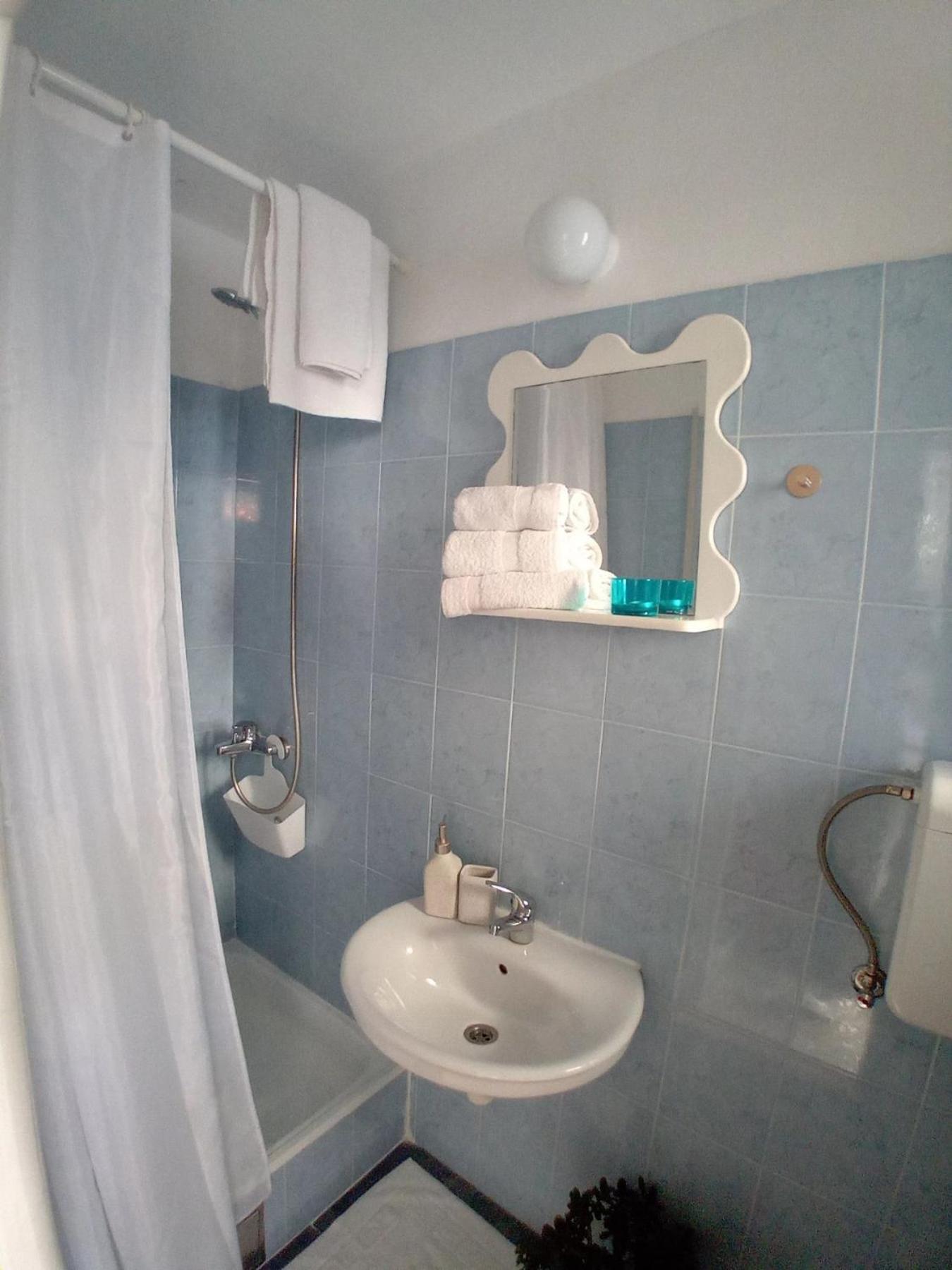 Kiwi Apartments Budva Eksteriør bilde